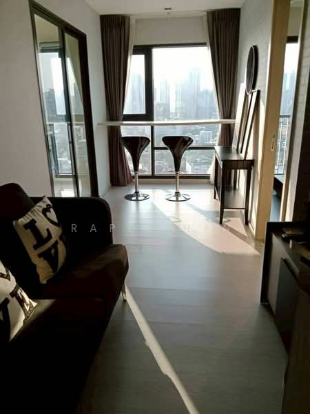 Rhythm Sukhumvit 36-38, Bangkok, 55 Soi Sukhumvit 36, Sukhumvit Road, Phra Kanong, Khlong Toei, Bangkok, 1 Bedroom, 35 sqm, Condo For Rent, by Rapeephan, 500496490 - DDproperty.com