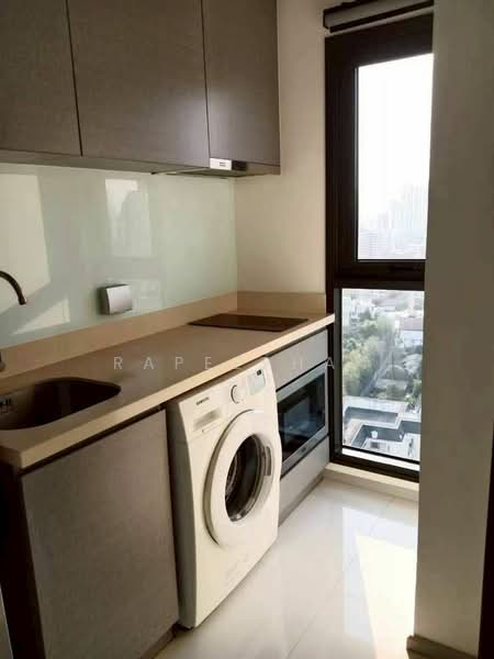 Rhythm Sukhumvit 36-38, Bangkok, 55 Soi Sukhumvit 36, Sukhumvit Road, Phra Kanong, Khlong Toei, Bangkok, 1 Bedroom, 35 sqm, Condo For Rent, by Rapeephan, 500496490 - DDproperty.com