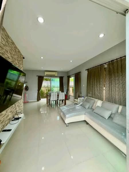 ให้เช่าบ้านเดี่ยว ม.คาซ่าแกรนด์มิตรสัมพันธ์ ชลบุรี, Chon Buri (Pattaya), Ban Pik, Muang Chon Buri, Chon Buri (Pattaya), 3 Bedrooms, 160 sqm, Single Detached House For Rent, by Dusit Saengfa, 500496493 - DDproperty.com
