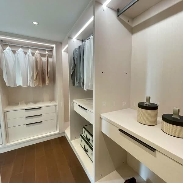 Canvas 39 The Residence, Bangkok, 116 Soi Phromchit, Sukhumvit Road, Khlong Tan Nua, Watthana, Bangkok, 3 Bedrooms, 228 sqm, Condo For Sale, by Lalita Sriploy, 500496505 - DDproperty.com