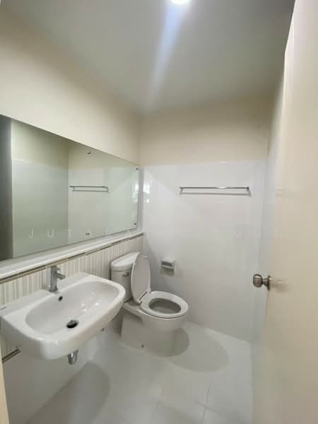 Villaggio Bangna, Samut Prakan, Bang Na-Trat Frontage Road, Bang Bo, Samut Prakan, 2 Bedrooms, 90 sqm, Townhouse For Rent, by Jutarat Jitmun, 500496533 - DDproperty.com
