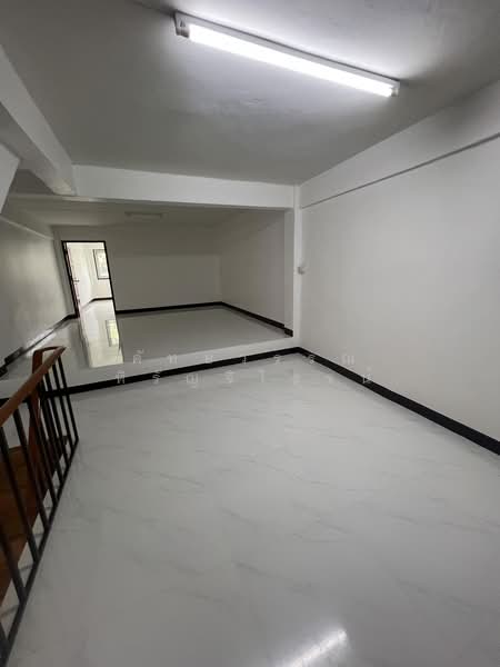 ตึกแถว เจริญนคร 7, กรุงเทพ, เจริญนคร, คลองสาน, กรุงเทพ, 288 ตร.ม., ตึกแถว-อาคารพาณิชย์ ให้เช่า, โดย คัทยวรรณ หิรัญจิโรจน์, 500496577 - DDproperty.com