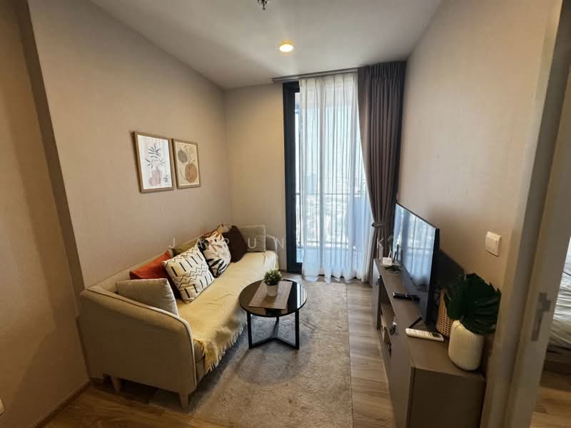 Oka Haus Sukhumvit 36, Bangkok, 3399 Rama 4 Road, Khong Tan, Khlong Toei, Bangkok, 1 Bedroom, 35 sqm, Condo For Rent, by Jarunat K, 500496613 - DDproperty.com
