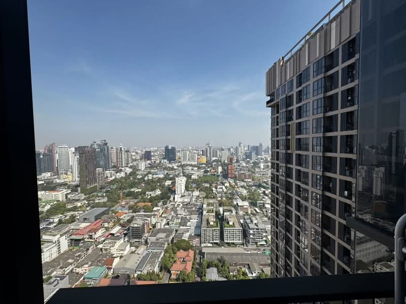Oka Haus Sukhumvit 36 : โอกะ เฮ้าส์ สุขุมวิท 36, กรุงเทพ, 3399 ถนนพระรามที่ ๔, คลองตัน, คลองเตย, กรุงเทพ, 35 ตร.ม., คอนโด ให้เช่า, โดย Jarunat K, 500496613 - DDproperty.com