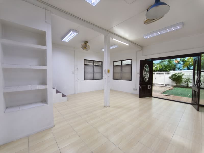 บ้านเดี่ยว BTS อุดมสุข, Bangkok, Bang Na Nuea, Bang Na, Bangkok, 3 Bedrooms, 250 sqm, Single Detached House For Rent, by Thiya​ Chaysabut, 500496635 - DDproperty.com