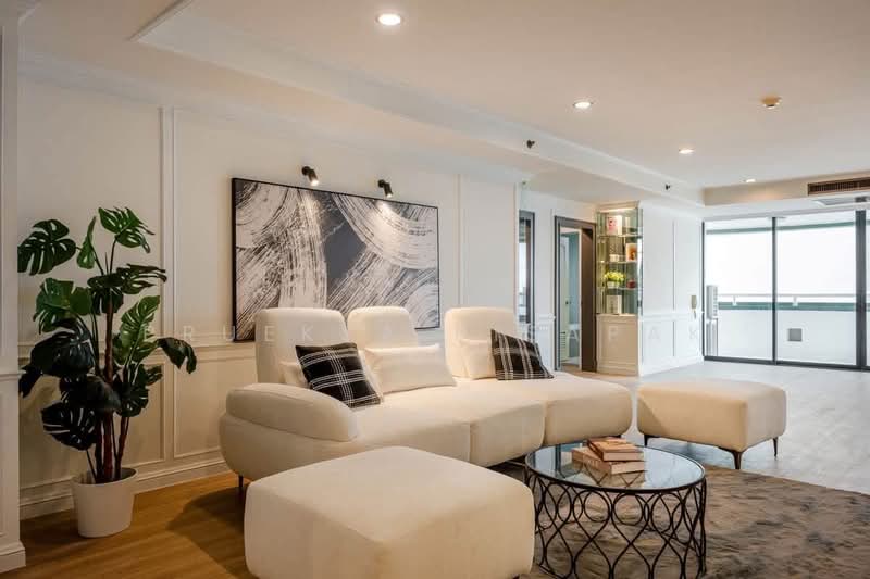 Las Colinas, Bangkok, Sukhumvit 21 Road, Khlongtoei Nua, Watthana, Bangkok, 3 Bedrooms, 240 sqm, Condo For Sale, by Prueksa Pisapak, 500496649 - DDproperty.com