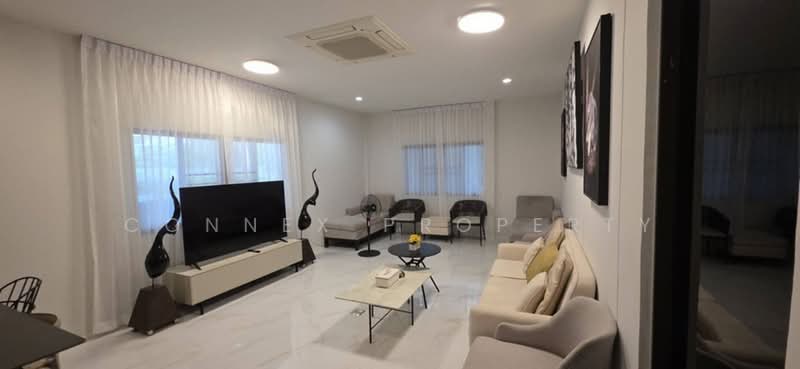 The City Pattanakarn, Bangkok, On Nut Road, Prawet, Bangkok, 8 Bedrooms, 400 sqm, Single Detached House For Rent, by Connex Property, 500496705 - DDproperty.com