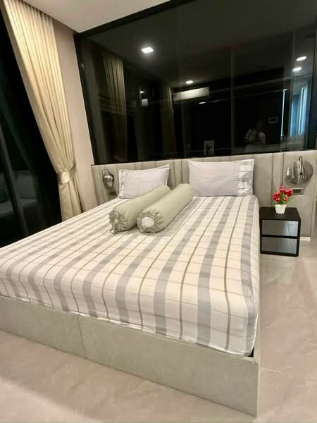 VIVE New Krungthepkreetha, Bangkok, Krungthep Kreetha Road, Saphan Sung, Bangkok, 4 Bedrooms, 421 sqm, Single Detached House For Rent, by รัชกานต์ อัจฉริยะโพธา, 500496751 - DDproperty.com