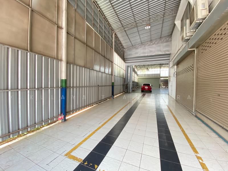 อาคารสำนักงาน 3 ชั้นพร้อมโกดัง ต.มีชัย จ.หนองคาย : 3-Story Office & Warehouse, Mee Chai, Nong Khai, หนองคาย, ถนนมิตรภาพ, มีชัย, เมืองหนองคาย, หนองคาย, 700 ตร.ม., ตึกแถว-อาคารพาณิชย์ ให้เช่า, โดย Kulaya Thanapura, 500496754 - DDproperty.com