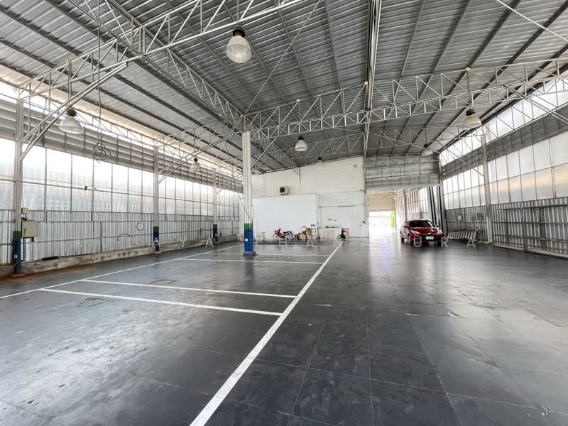อาคารสำนักงาน 3 ชั้นพร้อมโกดัง หนองคาย : 3-Story Office & Warehouse, Mee Chai, Mueang Nong Khai, Nong Khai, ถนนมิตรภาพ, Mi Chai, Muang Nong Khai, Nong Khai, , 700 sqm, Shophouse For Rent, by Kulaya Thanapura, 500496754 - DDproperty.com