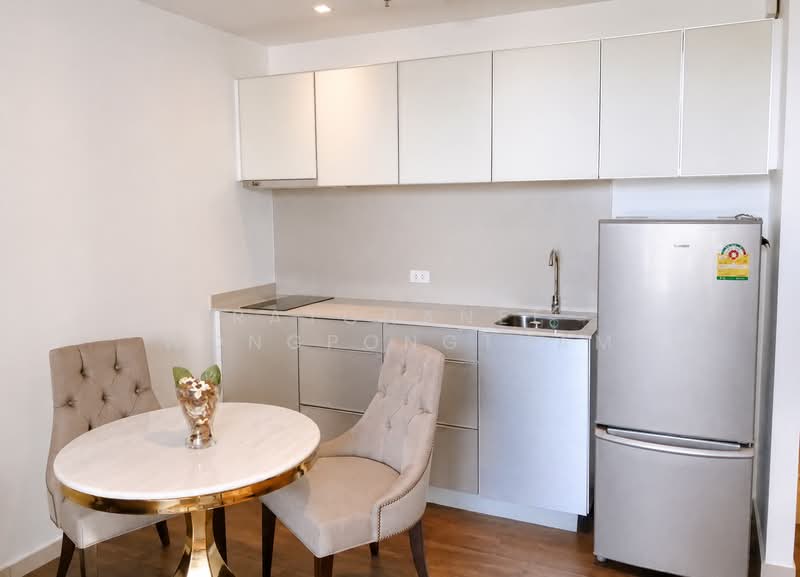 The Lofts Ekkamai, Bangkok, 1415 Sukhumvit Road, Phra Kanong Nua, Watthana, Bangkok, 1 Bedroom, 50 sqm, Condo For Rent, by Ratchanee Wongpongtham, 500496756 - DDproperty.com