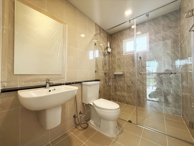 Pruksa Town Phetkasem 81, Bangkok, Soi Petchkasem 81, Nong Kham, Nong Khaem, Bangkok, 3 Bedrooms, 175 sqm, Single Detached House For Sale, by Sumit Thongpahusatcha, 500496757 - DDproperty.com