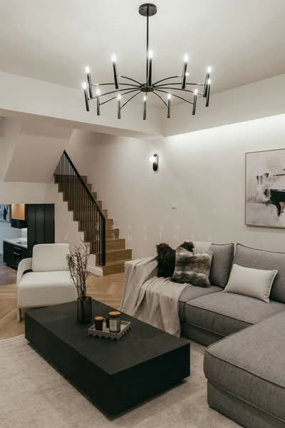 Regent 71 Place, Bangkok, Phra Kanong Nua, Watthana, Bangkok, 5 Bedrooms, 350 sqm, Townhouse For Rent, by รัชกานต์ อัจฉริยะโพธา, 500496763 - DDproperty.com