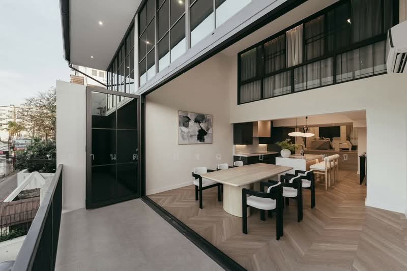 Regent 71 Place, Bangkok, Phra Kanong Nua, Watthana, Bangkok, 5 Bedrooms, 350 sqm, Townhouse For Rent, by รัชกานต์ อัจฉริยะโพธา, 500496763 - DDproperty.com