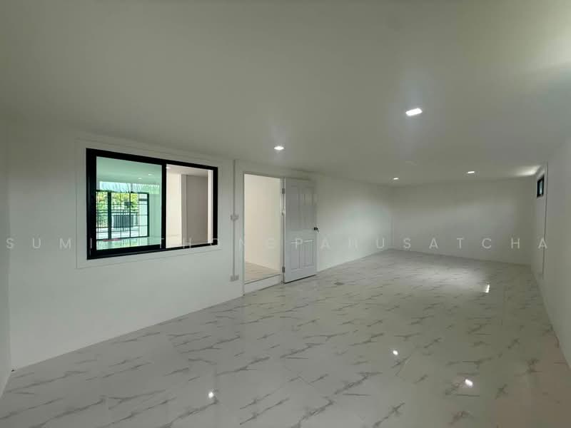 Baan Preecha : บ้านปรีชา, นครปฐม, ถนน พุทธมณฑลสาย 4, กระทุ่มล้ม, สามพราน, นครปฐม, 200 ตร.ม., บ้านเดี่ยว ขาย, โดย Sumit Thongpahusatcha, 500496765 - DDproperty.com
