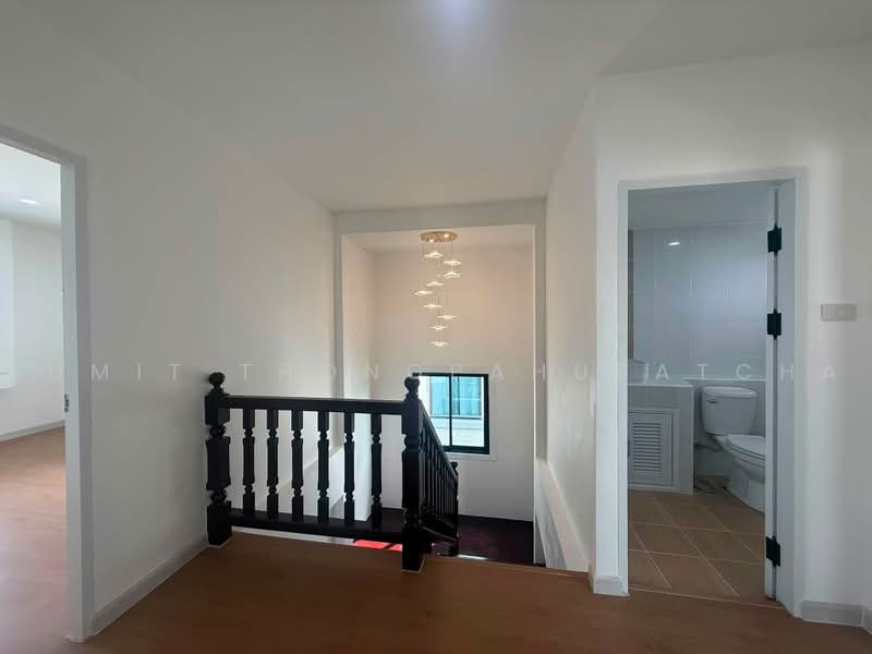 Baan Preecha, Nakhon Pathom, Phutthamonthon Sai 4 Road, Krathum Lom, Sam Phran, Nakhon Pathom, 4 Bedrooms, 200 sqm, Single Detached House For Sale, by Sumit Thongpahusatcha, 500496765 - DDproperty.com