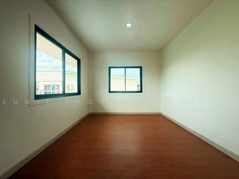Baan Preecha, Nakhon Pathom, Phutthamonthon Sai 4 Road, Krathum Lom, Sam Phran, Nakhon Pathom, 4 Bedrooms, 200 sqm, Single Detached House For Sale, by Sumit Thongpahusatcha, 500496765 - DDproperty.com