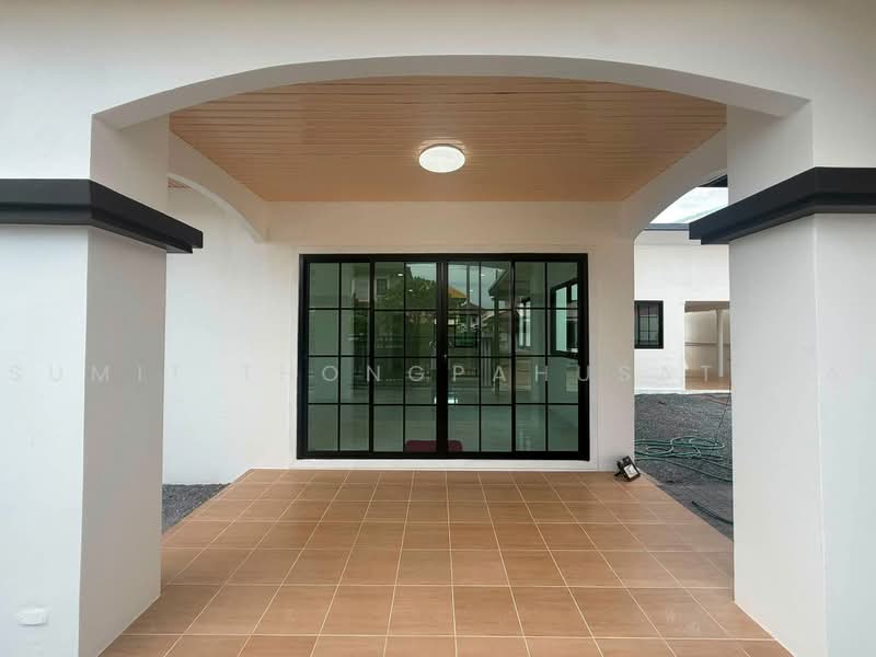 Baan Preecha, Nakhon Pathom, Phutthamonthon Sai 4 Road, Krathum Lom, Sam Phran, Nakhon Pathom, 4 Bedrooms, 200 sqm, Single Detached House For Sale, by Sumit Thongpahusatcha, 500496765 - DDproperty.com