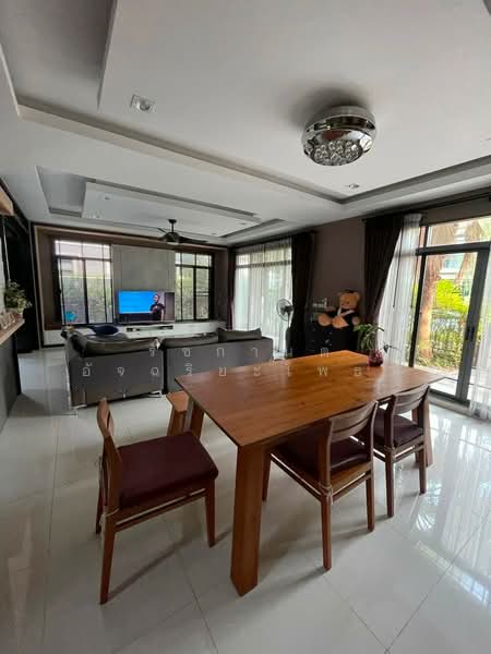 The Palm Pattanakarn, Bangkok, Phatthanakan Road, Suan Luang, Bangkok, 3 Bedrooms, 280 sqm, Single Detached House For Rent, by รัชกานต์ อัจฉริยะโพธา, 500496767 - DDproperty.com
