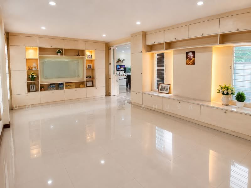 Rattanawadee Regent, Bangkok, Bangwaek Road, Bang Phai, Bang Khae, Bangkok, 4 Bedrooms, 300 sqm, Single Detached House For Sale, by Sumit Thongpahusatcha, 500496769 - DDproperty.com