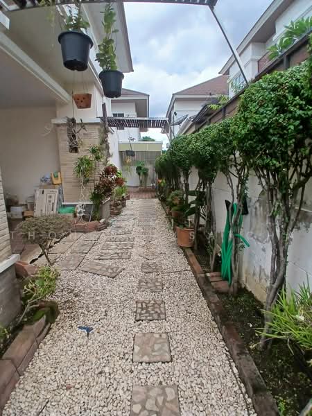 Rattanawadee Regent, Bangkok, Bangwaek Road, Bang Phai, Bang Khae, Bangkok, 4 Bedrooms, 300 sqm, Single Detached House For Sale, by Sumit Thongpahusatcha, 500496769 - DDproperty.com