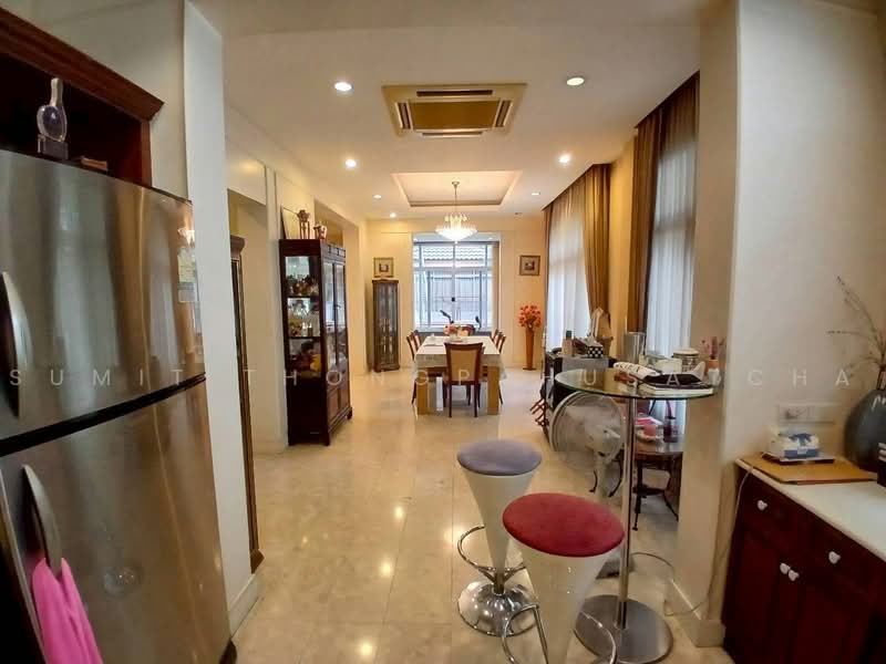 Kranwadee Phutthamonthon Sai 3, Bangkok, Phutthamonthon 3 Road, Bang Phai, Bang Khae, Bangkok, 3 Bedrooms, 300 sqm, Single Detached House For Sale, by Sumit Thongpahusatcha, 500496770 - DDproperty.com