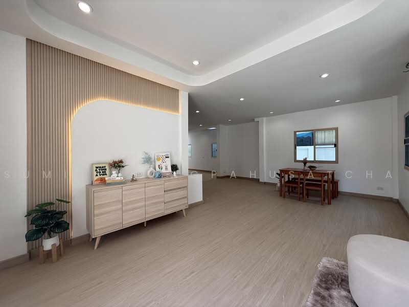 Baan Preecha : บ้านปรีชา, นครปฐม, ถนน พุทธมณฑลสาย 4, กระทุ่มล้ม, สามพราน, นครปฐม, 150 ตร.ม., บ้านเดี่ยว ขาย, โดย Sumit Thongpahusatcha, 500496772 - DDproperty.com