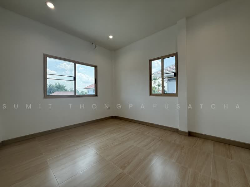 Baan Preecha, Nakhon Pathom, Phutthamonthon Sai 4 Road, Krathum Lom, Sam Phran, Nakhon Pathom, 3 Bedrooms, 150 sqm, Single Detached House For Sale, by Sumit Thongpahusatcha, 500496772 - DDproperty.com