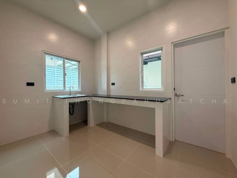 Grand Bangkok Boulevard Sathorn-Pinklao, Bangkok, Ratchaphruek Road, Bang Ra Mat, Taling Chan, Bangkok, 3 Bedrooms, 225 sqm, Single Detached House For Sale, by Sumit Thongpahusatcha, 500496773 - DDproperty.com