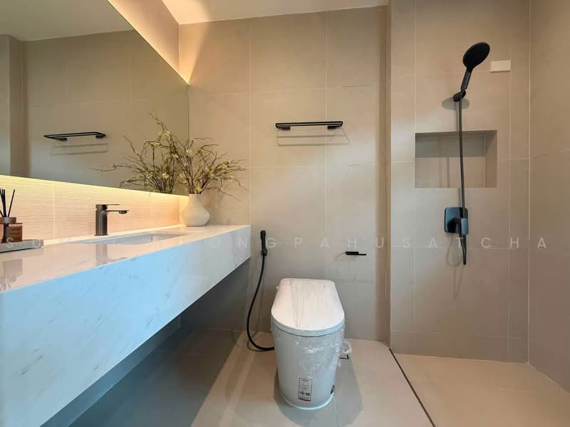 Grand Bangkok Boulevard Sathorn-Pinklao, Bangkok, Ratchaphruek Road, Bang Ra Mat, Taling Chan, Bangkok, 3 Bedrooms, 225 sqm, Single Detached House For Sale, by Sumit Thongpahusatcha, 500496773 - DDproperty.com