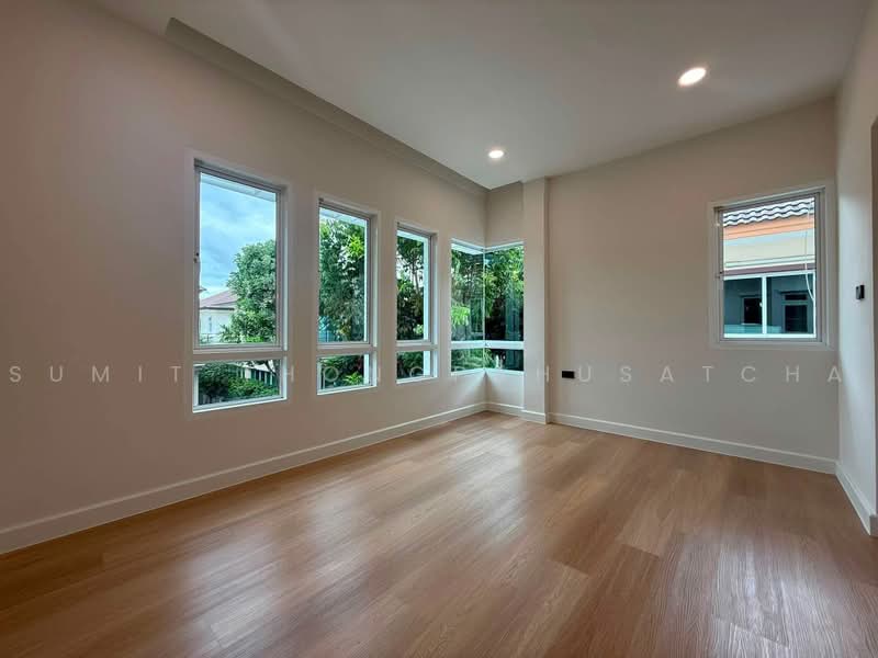 Grand Bangkok Boulevard Sathorn-Pinklao, Bangkok, Ratchaphruek Road, Bang Ra Mat, Taling Chan, Bangkok, 3 Bedrooms, 225 sqm, Single Detached House For Sale, by Sumit Thongpahusatcha, 500496773 - DDproperty.com