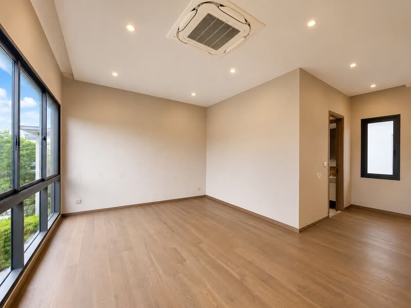 Lake Legend Bangna-Suvarnabhumi, Samut Prakan, Soi King Kaew 37, Rachathewa, Bang Plee, Samut Prakan, 4 Bedrooms, 391 sqm, Single Detached House For Sale, by สุรพัฒน์ ภูธนากิจ, 500496786 - DDproperty.com