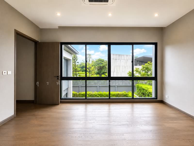 Lake Legend Bangna-Suvarnabhumi, Samut Prakan, Soi King Kaew 37, Rachathewa, Bang Plee, Samut Prakan, 4 Bedrooms, 391 sqm, Single Detached House For Sale, by สุรพัฒน์ ภูธนากิจ, 500496786 - DDproperty.com