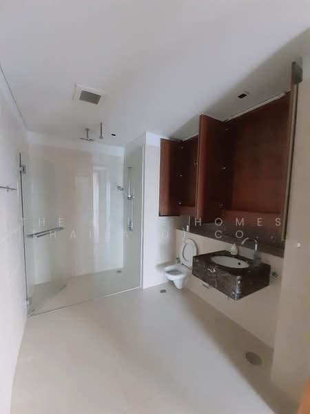 The Lakes, Bangkok, 123 Ratchadaphisek Road, Khlong Toei, Bangkok, 3 Bedrooms, 210 sqm, Condo For Rent, by The Elite Homes (Thailand) Co., Ltd., 500496822 - DDproperty.com