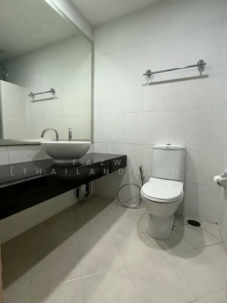 St Louis Grand Terrace, Bangkok, Soi Sathon 11 S Sathon Rd, Yan Nawa, Sathon, Bangkok, 1 Bedroom, 47 sqm, Condo For Sale, by Fazwaz (Thailand) Co., Ltd., 500496861 - DDproperty.com