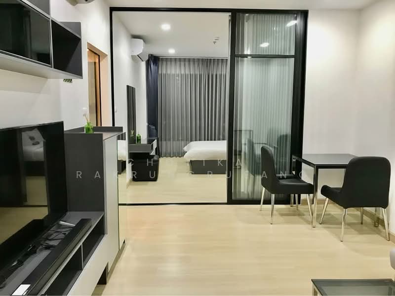 Supalai Loft Yaek Fai Chai Station, Bangkok, 351 Charan Sanitwong Road 31 Alley, Bang Khun Sri, Bangkok Noi, Bangkok, 1 Bedroom, 47 sqm, Condo For Rent, by Chotika Rakrungrueang, 500496862 - DDproperty.com
