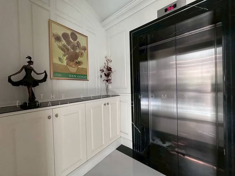 Royce Private Residences, Bangkok, 61 Soi Sukhumvit 31, Khlongtoei Nua, Watthana, Bangkok, 3 Bedrooms, 143 sqm, Condo For Rent, by The Elite Homes (Thailand) Co., Ltd., 500496867 - DDproperty.com