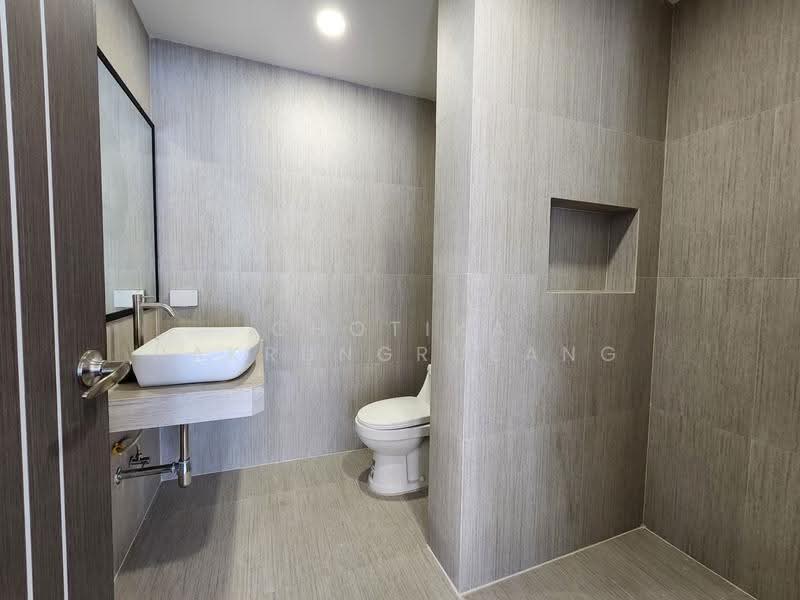 4-BR Townhouse, Bangkok, Bang Bamru, Bang Phlat, Bangkok, 4 Bedrooms, 380 sqm, Townhouse For Rent, by Chotika   Rakrungrueang, 500496884 - DDproperty.com