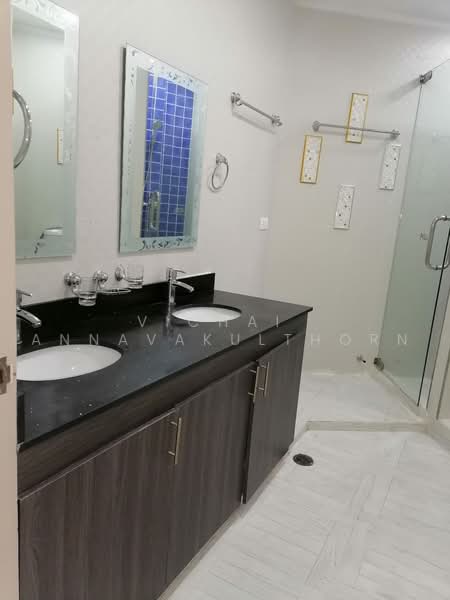 President Park Sukhumvit 24, Bangkok, 99 Sukhumvit 24 Alley, Khlongtoei Nua, Watthana, Bangkok, 2 Bedrooms, 100 sqm, Condo For Rent, by Vichai Annavakulthorn, 500496947 - DDproperty.com
