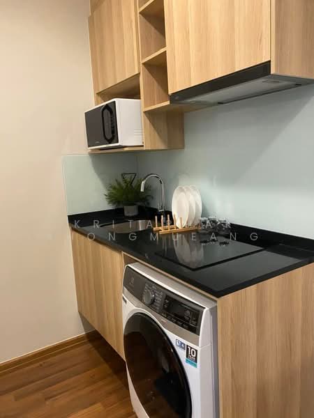 Noble Revolve Ratchada 2, Bangkok, 70 Soi Ratchadaphisek 10, Ratchadaphisek Road, Huai Khwang, Bangkok, 1 Bedroom, 22 sqm, Condo For Sale, by Kritaphak Khongmueang, 500496948 - DDproperty.com