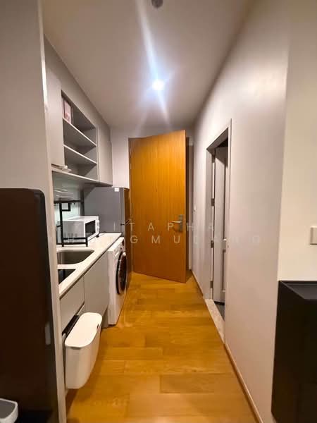 Noble Revo Silom, Bangkok, 88 Soi Surasak Surasak Road, Silom, Bang Rak, Bangkok, 1 Bedroom, 32 sqm, Condo For Rent, by Kritaphak Khongmueang, 500496954 - DDproperty.com
