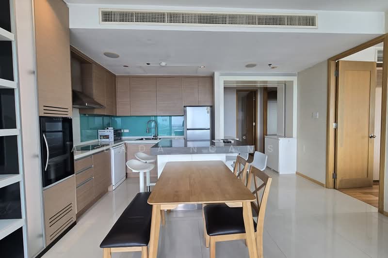 The Emporio Place, Bangkok, 93 Soi Sukhumvit 24, Sukhumvit Road, Khong Tan, Khlong Toei, Bangkok, 2 Bedrooms, 96 sqm, Condo For Rent, by Ailada Ngamsri, 500496965 - DDproperty.com