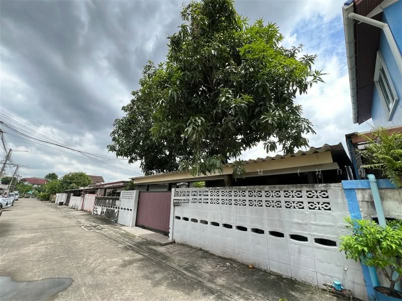 Mu Ban Bua Khao Ramkhamhaeng 178 : หมู่บ้านบัวขาว รามคําแหง178, กรุงเทพ, ถนนรามคำแหง, มีนบุรี, กรุงเทพ, 200 ตร.ม., บ้านเดี่ยว ขาย, โดย คุณ แป้งพิม ไซรัน (มุกญ์), 500496993 - DDproperty.com