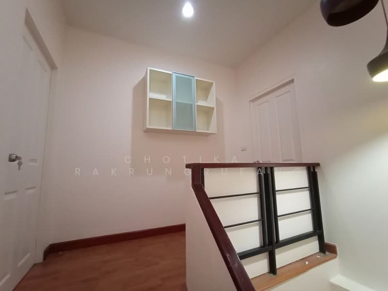 3-BR Townhouse, Bangkok, Chong Nonsi, Yan Nawa, Bangkok, 3 Bedrooms, 263 sqm, Townhouse For Sale, by Chotika Rakrungrueang, 500497027 - DDproperty.com