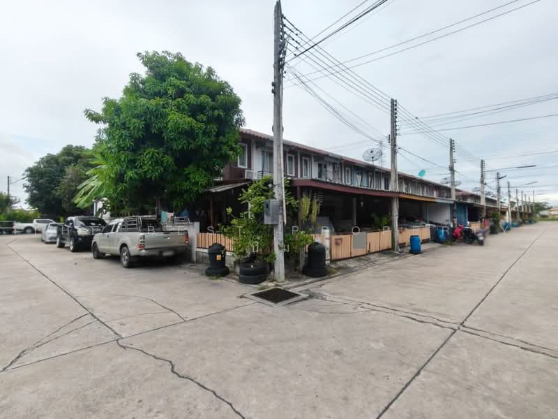 แฟมิลี่ซิตี้ทาวน์3 ชลบุรี (Family City Town3), Chon Buri (Pattaya), Na Pa, Muang Chon Buri, Chon Buri (Pattaya), 3 Bedrooms, 100 sqm, Townhouse For Sale, by The Best Property ปิ๋ม, 500497033 - DDproperty.com