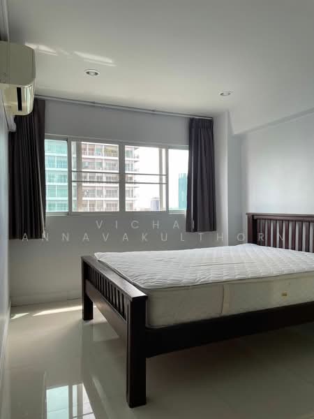 Thonglor Tower, Bangkok, Soi Thonglor, Sukhumvit 55 Road, Khlongtoei Nua, Watthana, Bangkok, 2 Bedrooms, 49 sqm, Condo For Rent, by Vichai Annavakulthorn, 500497041 - DDproperty.com