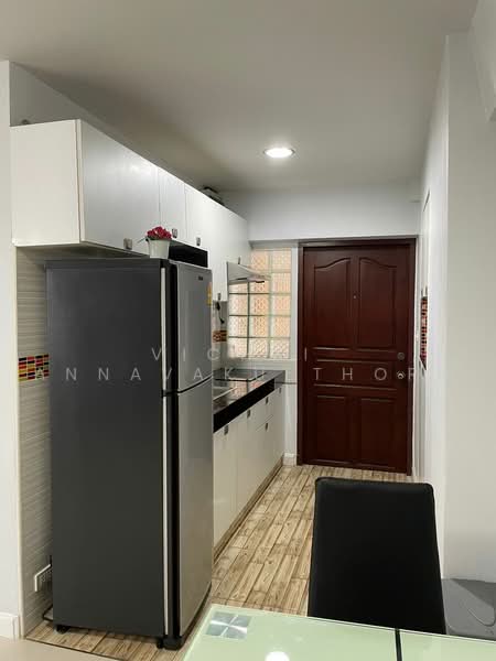 Thonglor Tower, Bangkok, Soi Thonglor, Sukhumvit 55 Road, Khlongtoei Nua, Watthana, Bangkok, 2 Bedrooms, 49 sqm, Condo For Rent, by Vichai Annavakulthorn, 500497041 - DDproperty.com