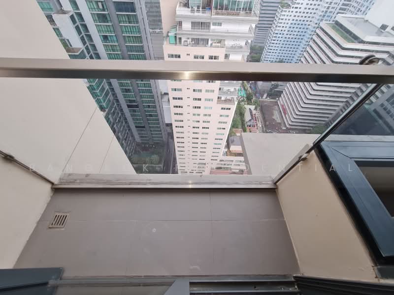 The Esse Asoke, Bangkok, 333 Soi Sukhumvit 21, Sukhumvit Road, Khlongtoei Nua, Watthana, Bangkok, 1 Bedroom, 51 sqm, Condo For Rent, by Bangkok Residential, 500497061 - DDproperty.com