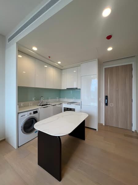 Anil Sathorn 12, Bangkok, 122 N Sathon Rd, Thung Maha Mek, Sathon, Bangkok, 1 Bedroom, 46 sqm, Condo For Rent, by Kritaphak Khongmueang, 500497075 - DDproperty.com