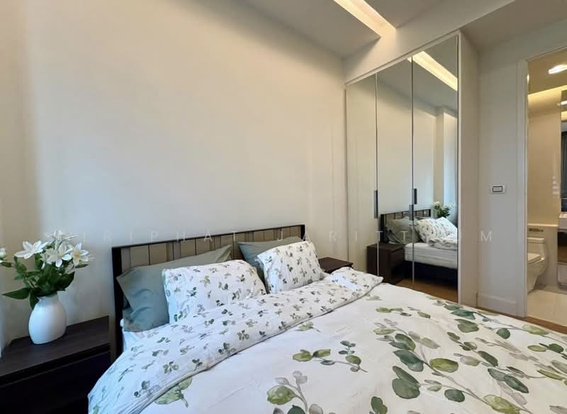 Equinox Phahol Vibha, Bangkok, 345 Paholyothin Road, Jom Phon, Chatuchak, Bangkok, 1 Bedroom, 31 sqm, Condo For Rent, by Siriphat Jaritthum, 500497090 - DDproperty.com